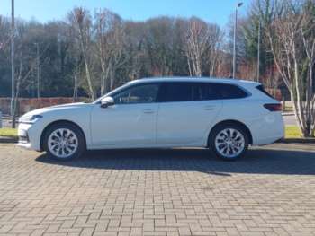 Used Skoda Superb 2024 for sale - 74185978: Photo