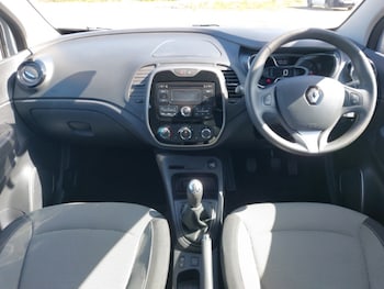 Used Renault Captur 2016 for sale - 78440310: Photo