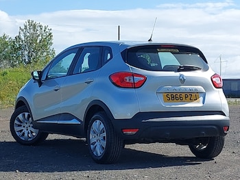 Used Renault Captur 2016 for sale - 78440310: Photo