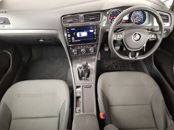 Used Volkswagen Golf 2019 for sale - 77289657: Photo