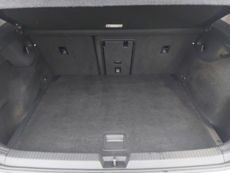 Used Volkswagen Golf 2020 for sale - 77343193: Photo 8