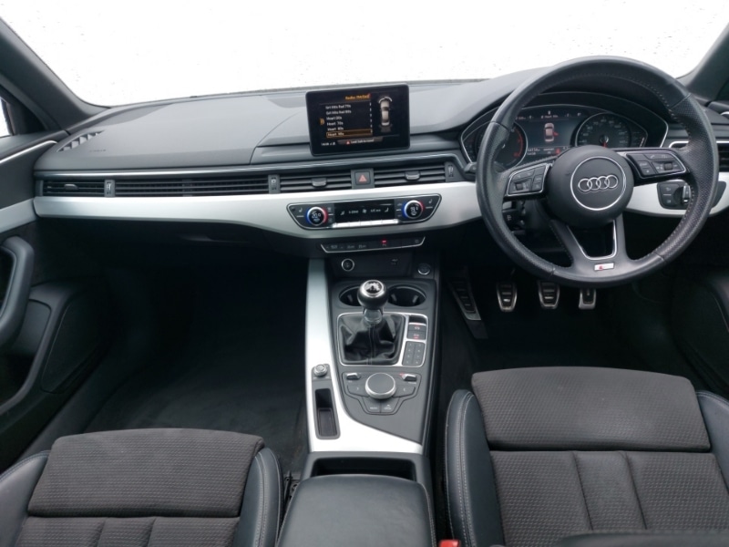 Used Audi A4 2018 for sale - 76518881: Photo 2