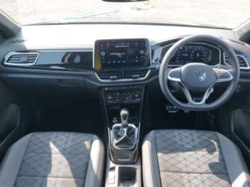 Used Volkswagen T-Roc 2024 for sale - 74860330: Photo