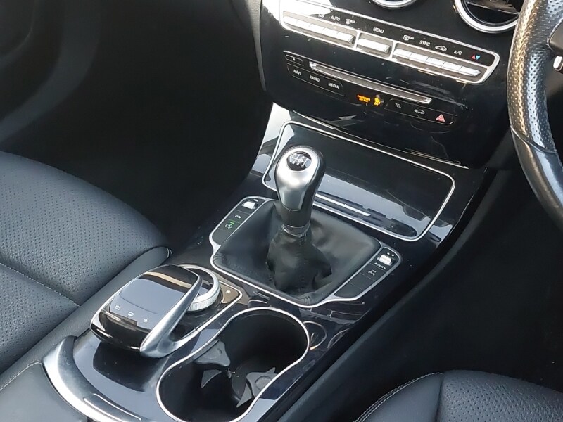 Used Mercedes-Benz C Class 2015 for sale - 78125698: Photo 11