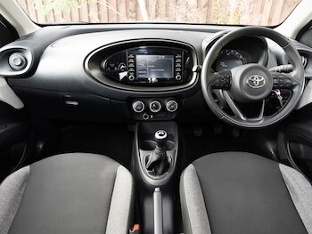 Used Toyota Aygo X 2022 for sale - 76471757: Photo
