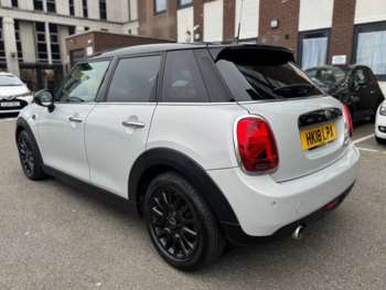 Used MINI Hatch 2018 for sale - 74519472: Photo