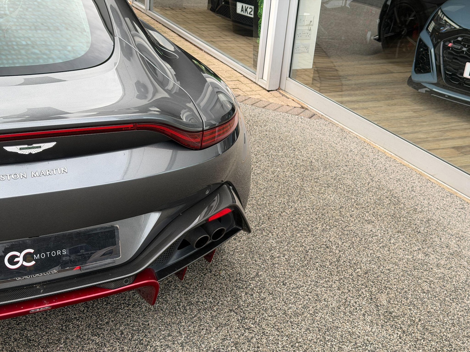 Used Aston Martin Vantage 2019 for sale - 77624926: Photo 14