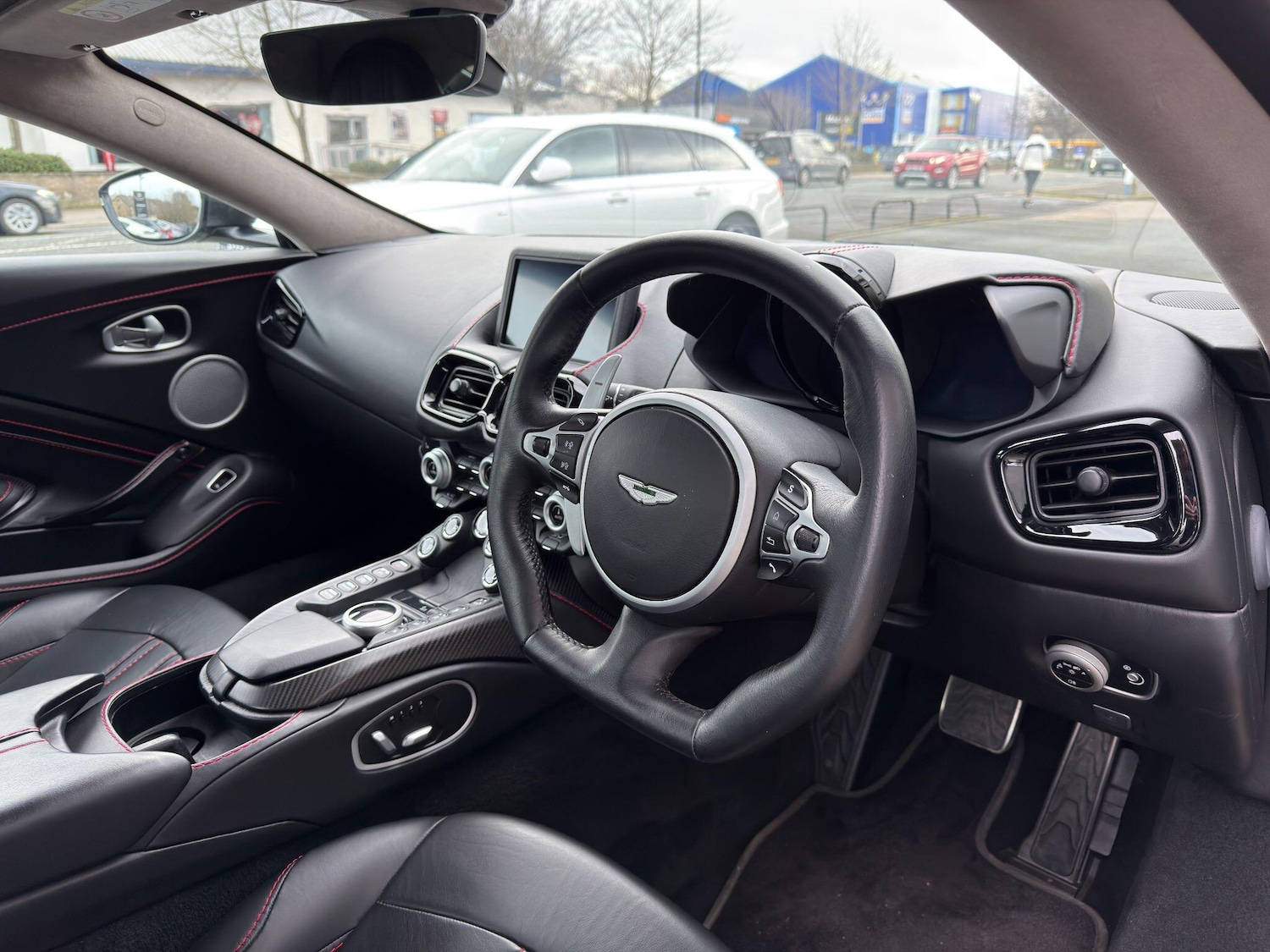 Used Aston Martin Vantage 2019 for sale - 77624926: Photo 15
