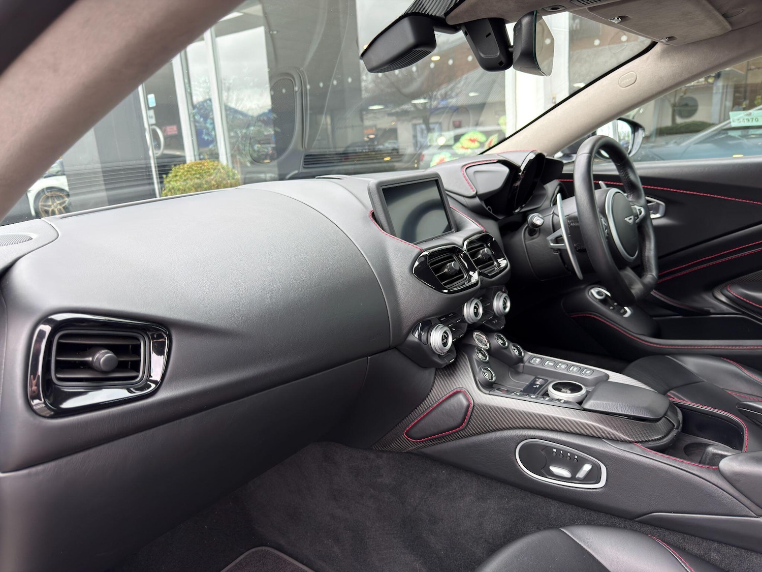 Used Aston Martin Vantage 2019 for sale - 77624926: Photo 16