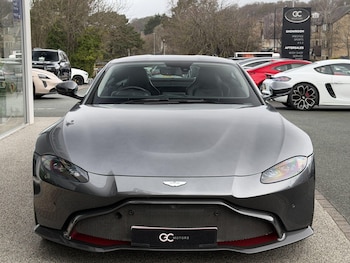 Used Aston Martin Vantage 2019 for sale - 77624926: Photo