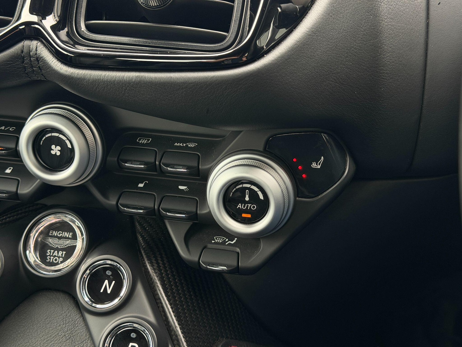 Used Aston Martin Vantage 2019 for sale - 77624926: Photo 33