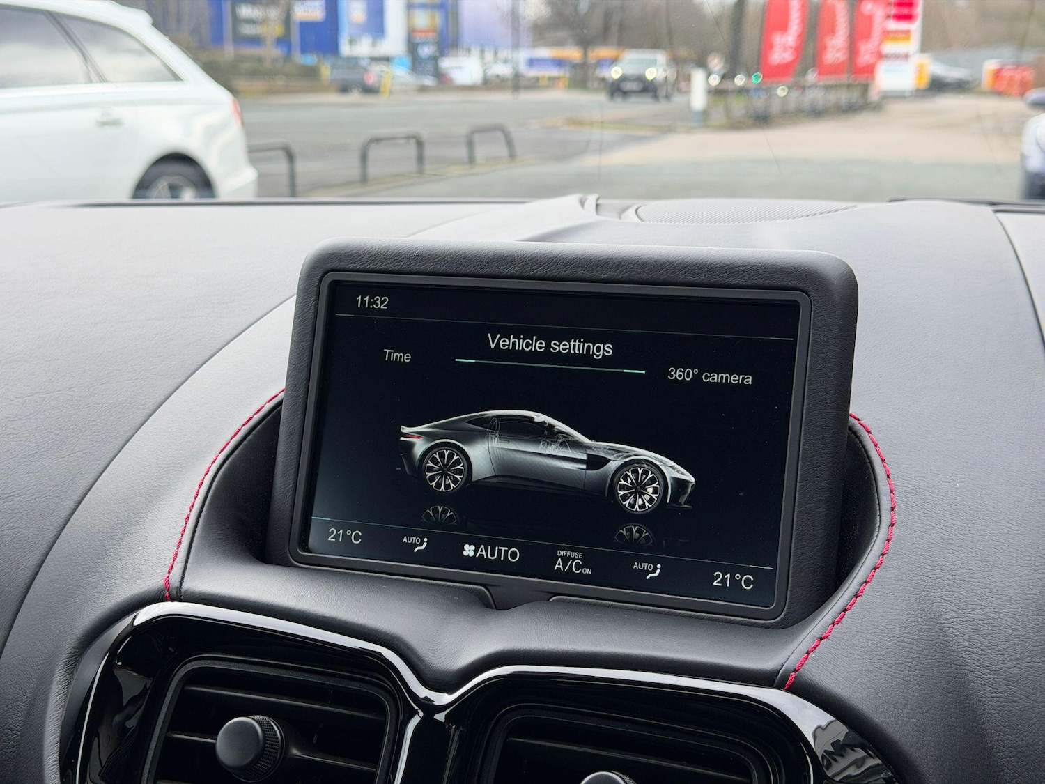 Used Aston Martin Vantage 2019 for sale - 77624926: Photo 44