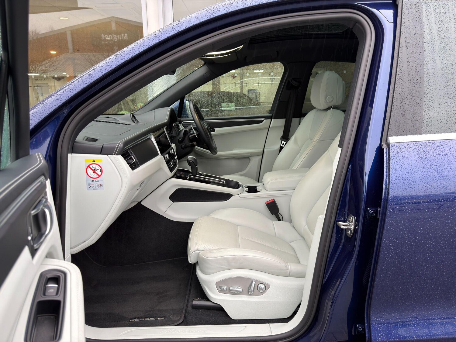 Used Porsche Macan for sale - 77468860: Photo 14