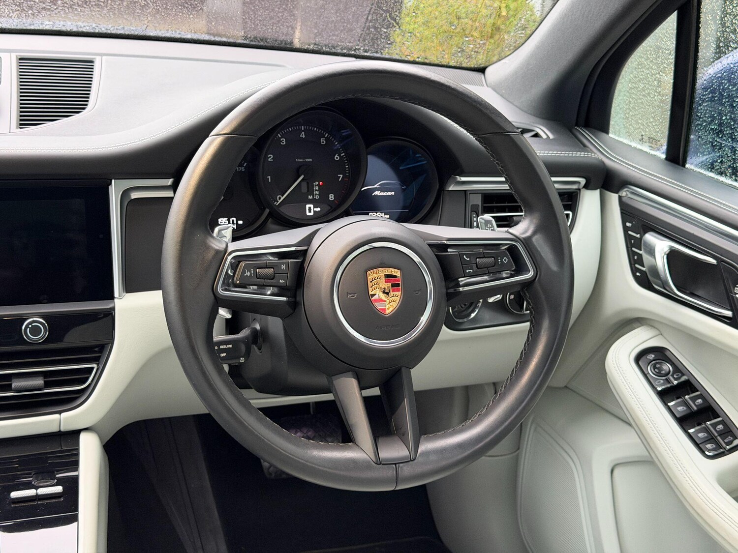 Used Porsche Macan for sale - 77468860: Photo 24