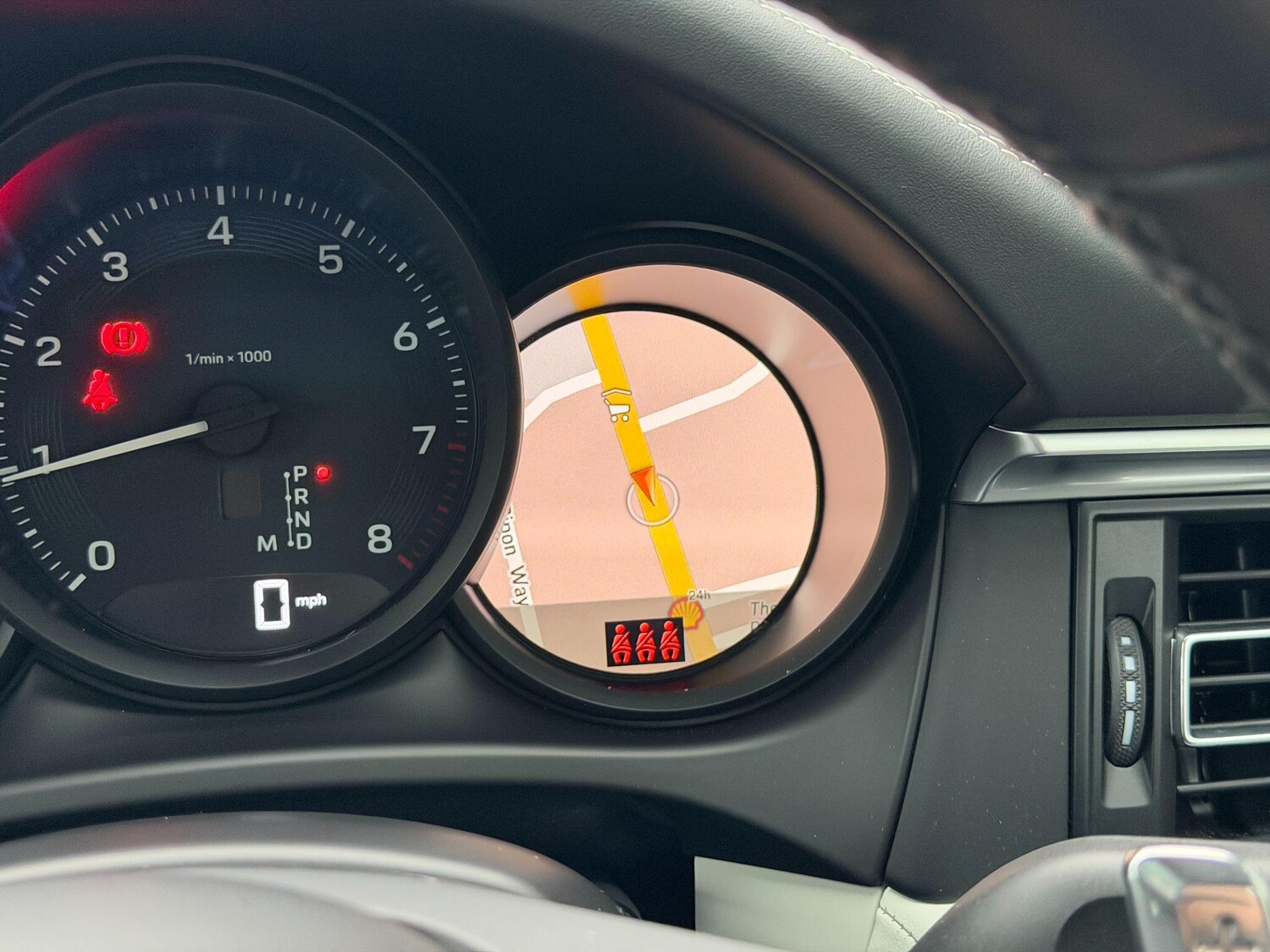 Used Porsche Macan for sale - 77468860: Photo 32