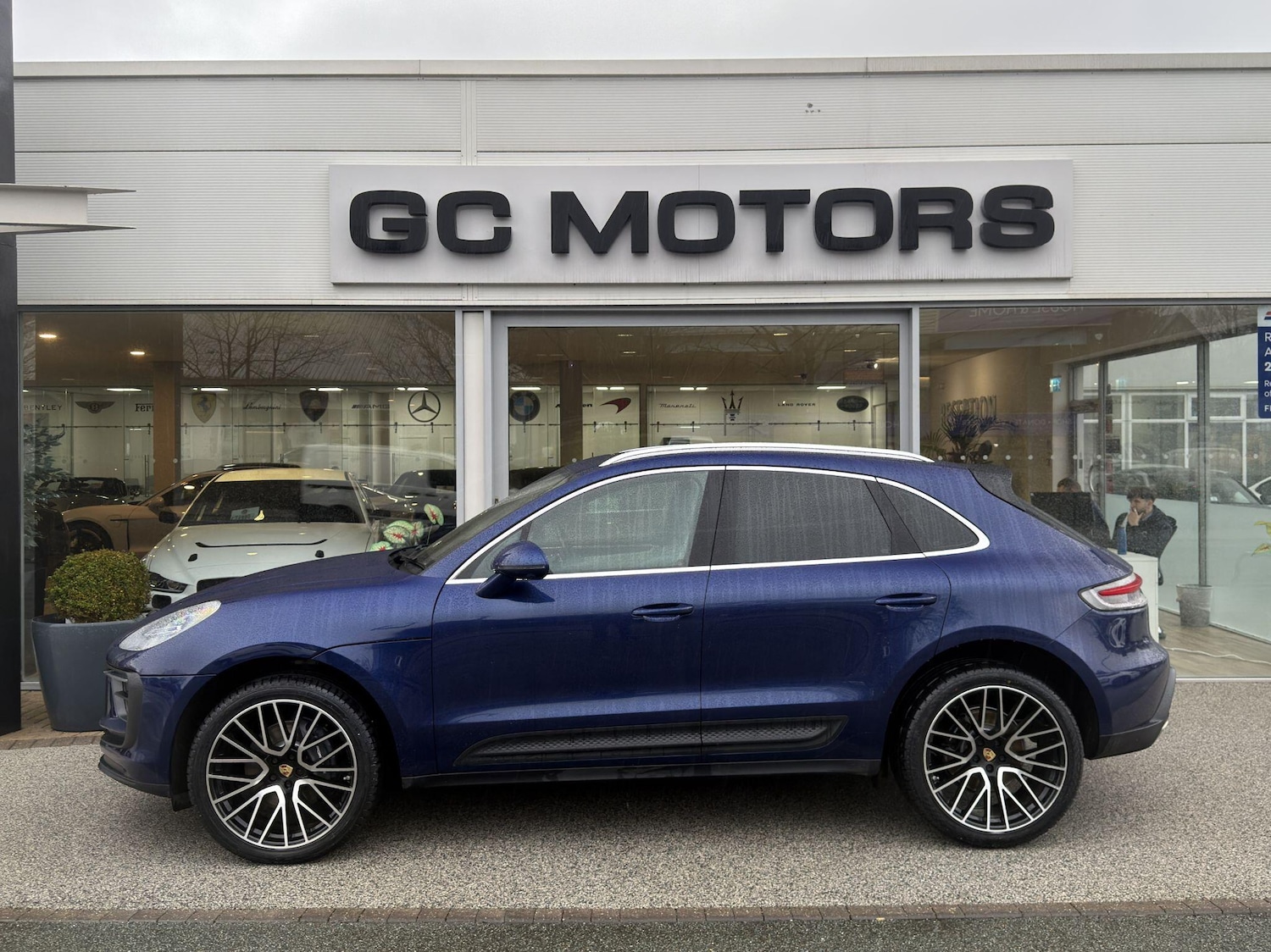 Used Porsche Macan for sale - 77468860: Photo 4