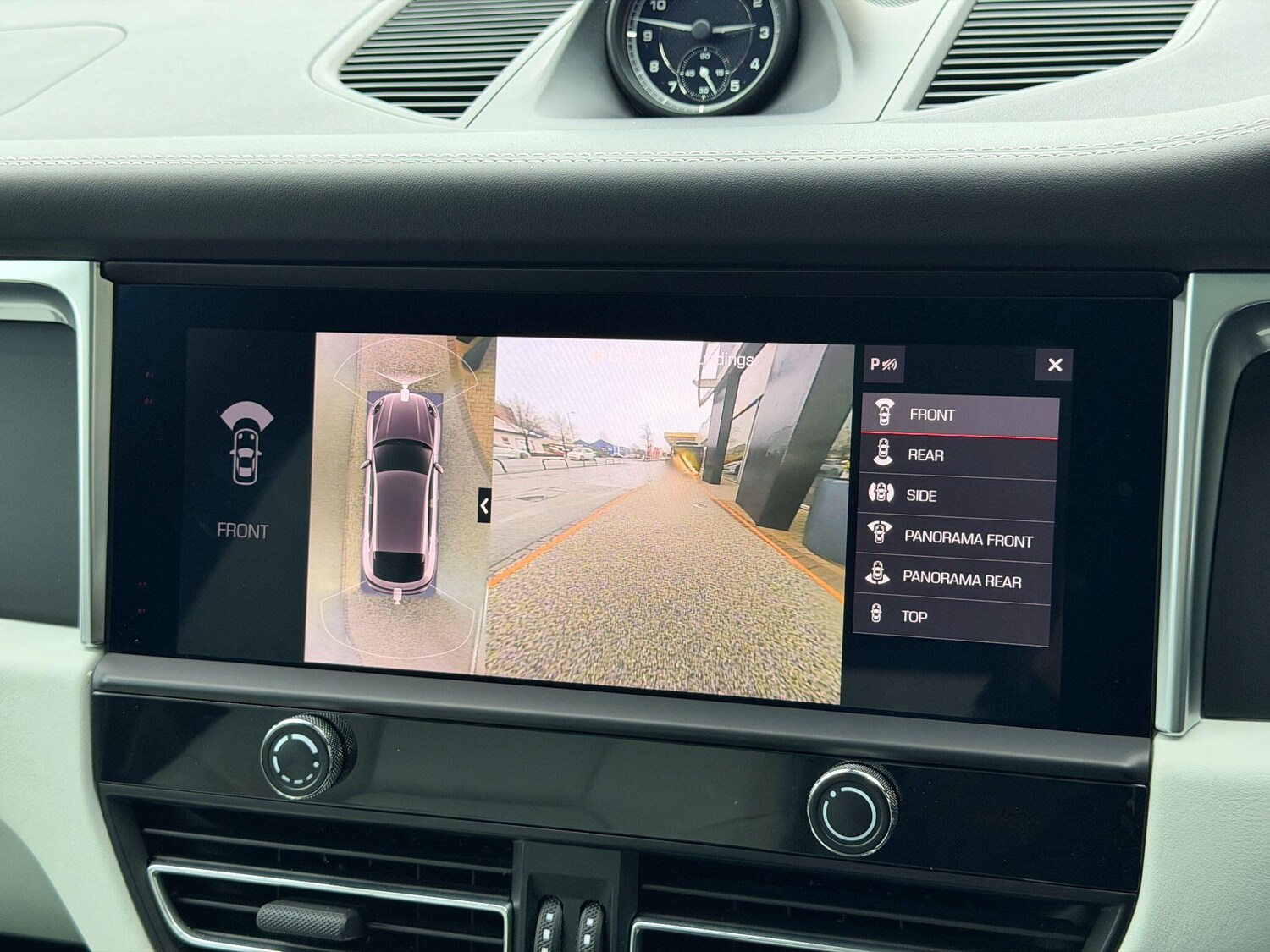 Used Porsche Macan for sale - 77468860: Photo 41