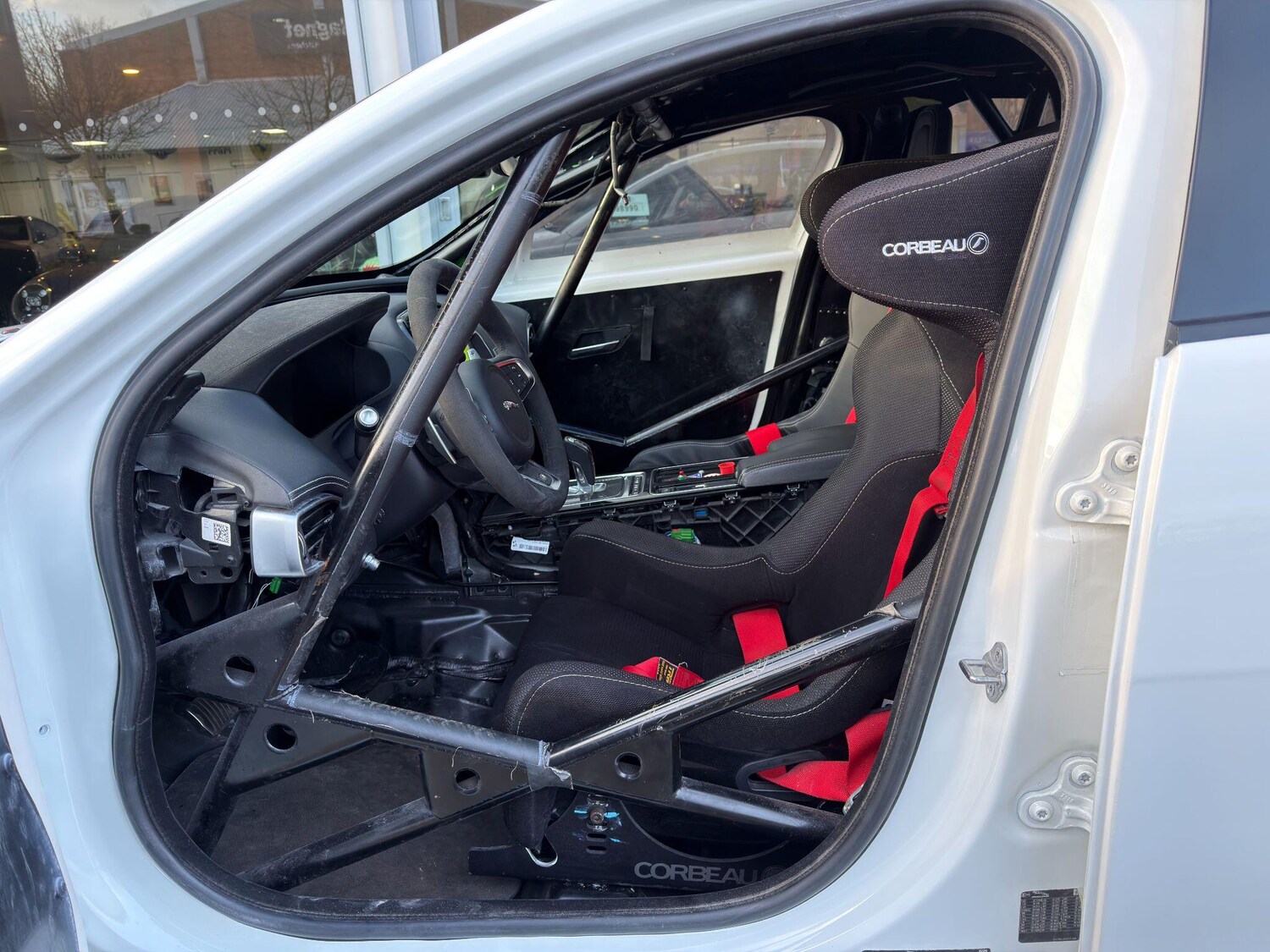 Used Jaguar XE for sale - 77808684: Photo 17