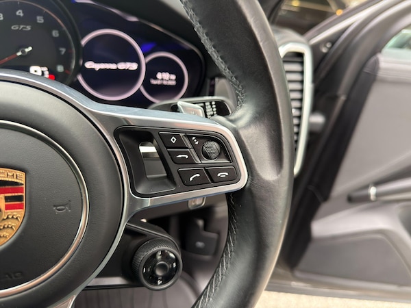 Used Porsche Cayenne 2023 for sale - 76200691: Photo 28