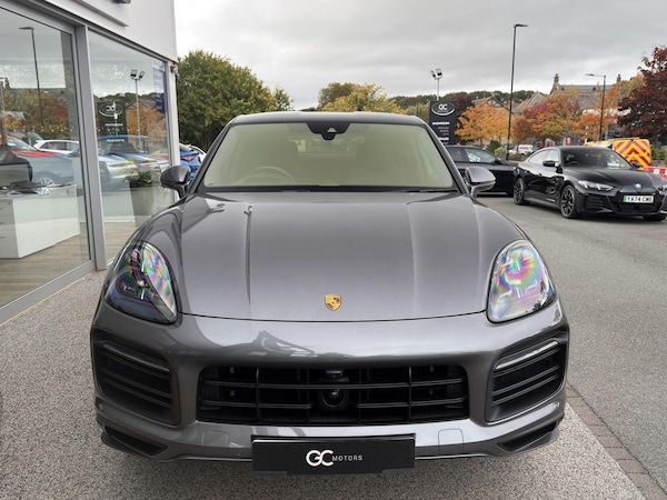 Used Porsche Cayenne 2023 for sale - 76200691: Photo 3