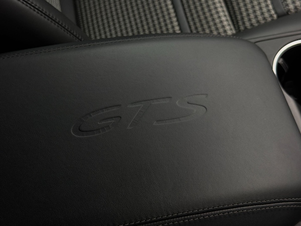 Used Porsche Cayenne 2023 for sale - 76200691: Photo 55