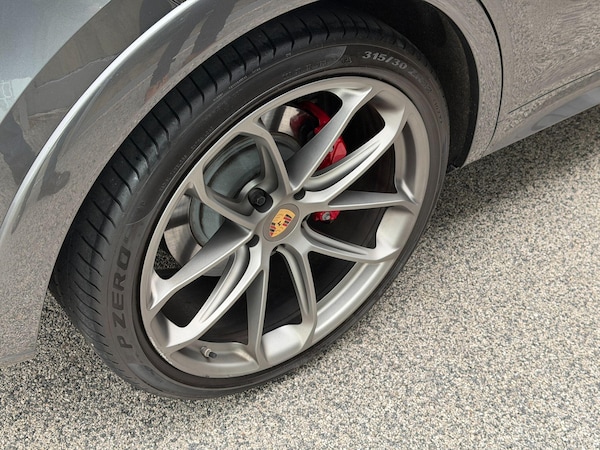 Used Porsche Cayenne 2023 for sale - 76200691: Photo 65