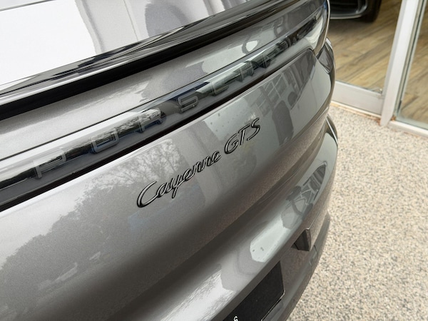 Used Porsche Cayenne 2023 for sale - 76200691: Photo 69