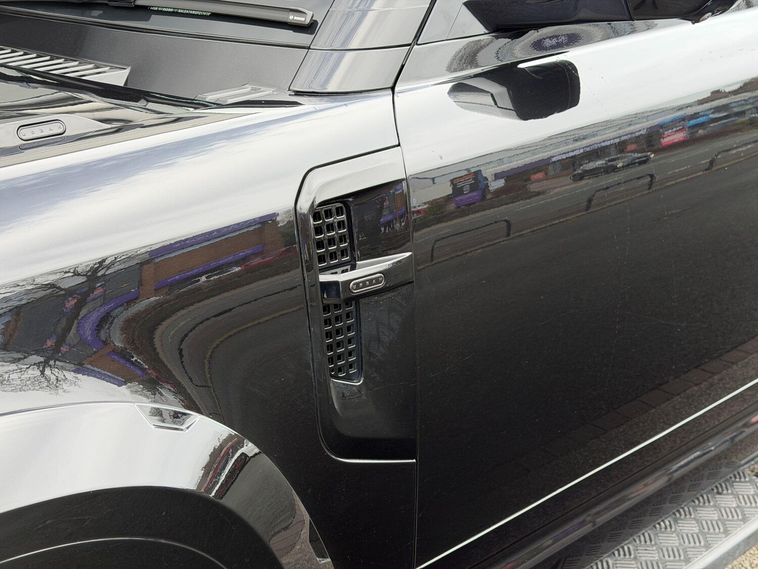 Used Land Rover Defender 110 2022 for sale - 77624906: Photo 15