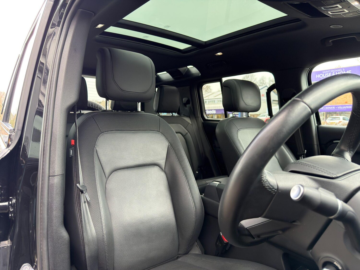 Used Land Rover Defender 110 2022 for sale - 77624906: Photo 18