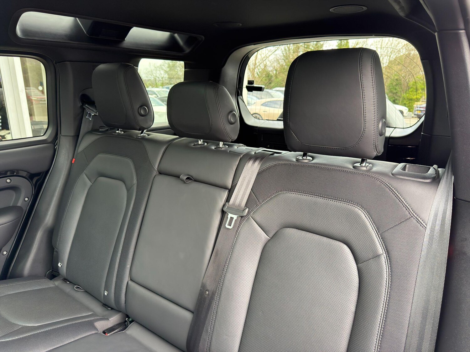 Used Land Rover Defender 110 2022 for sale - 77624906: Photo 27