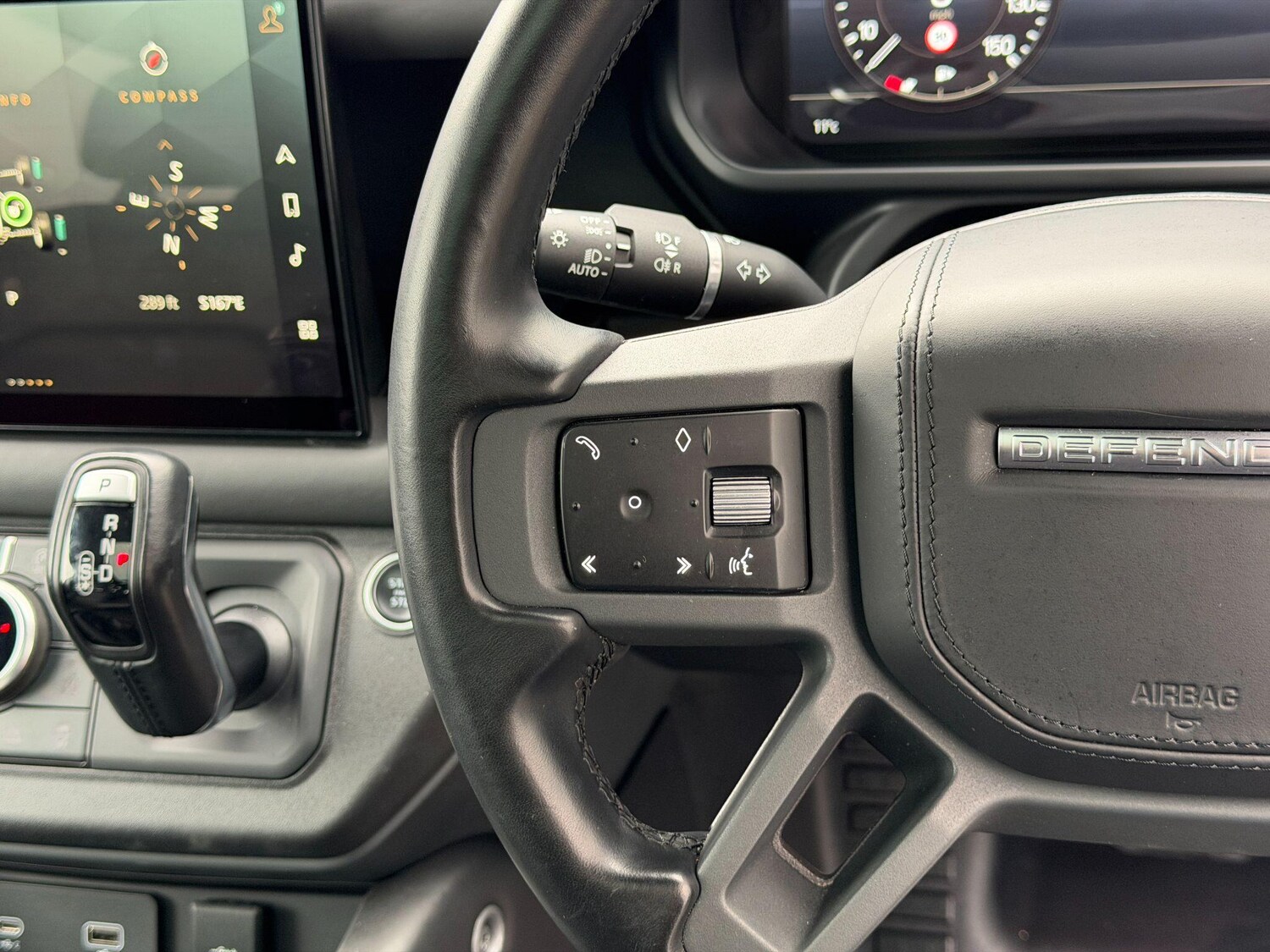 Used Land Rover Defender 110 2022 for sale - 77624906: Photo 29