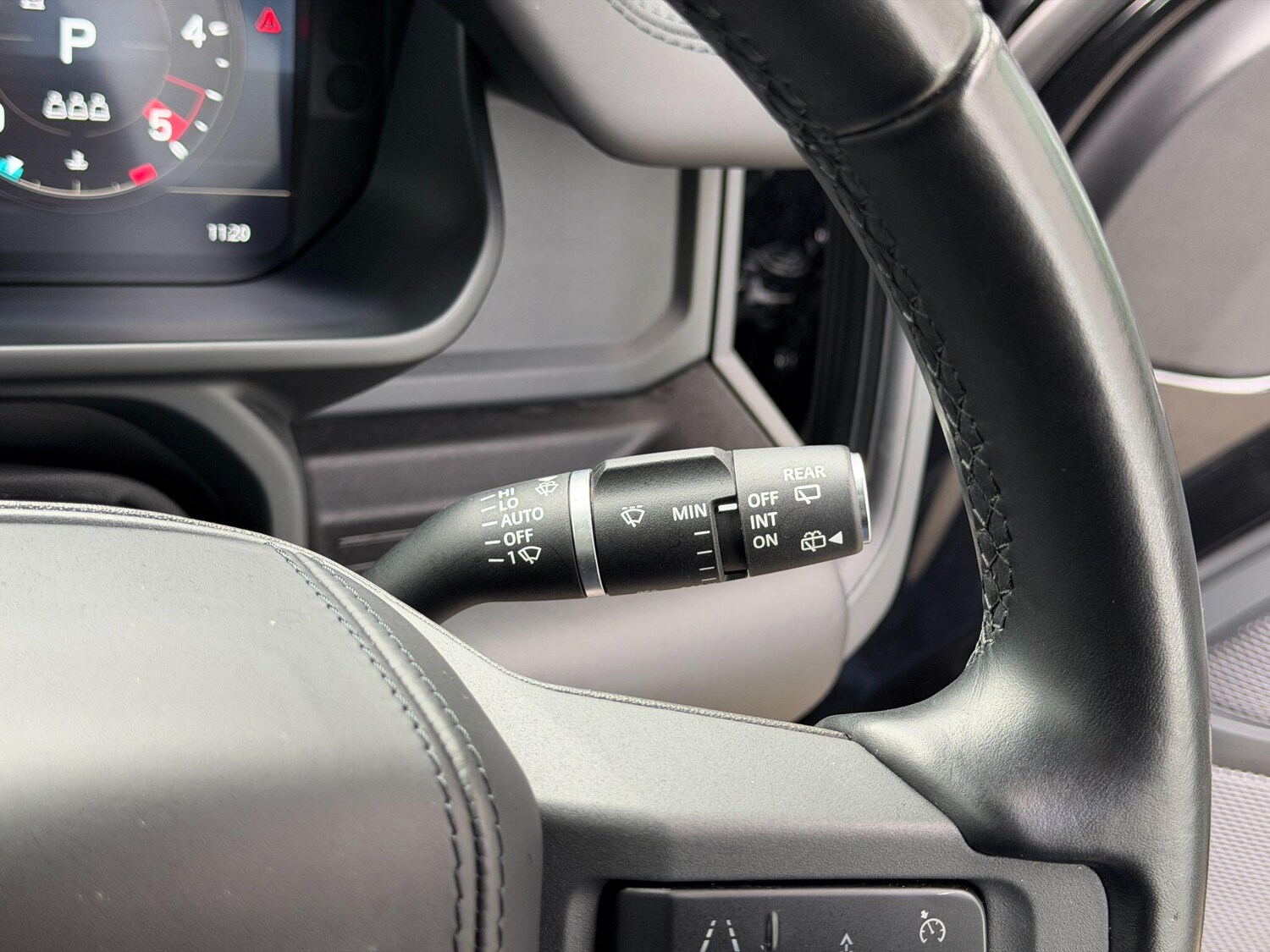 Used Land Rover Defender 110 2022 for sale - 77624906: Photo 32