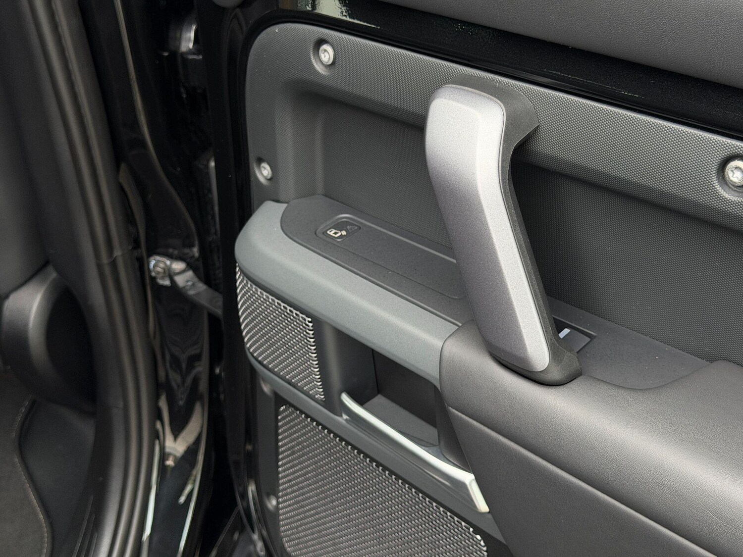 Used Land Rover Defender 110 2022 for sale - 77624906: Photo 50