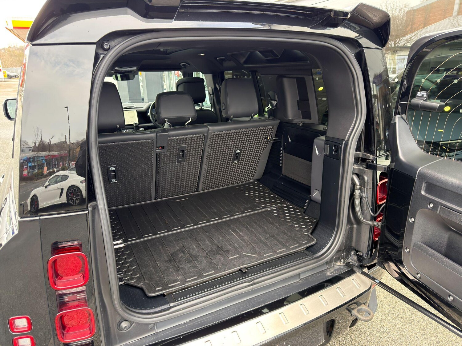 Used Land Rover Defender 110 2022 for sale - 77624906: Photo 54