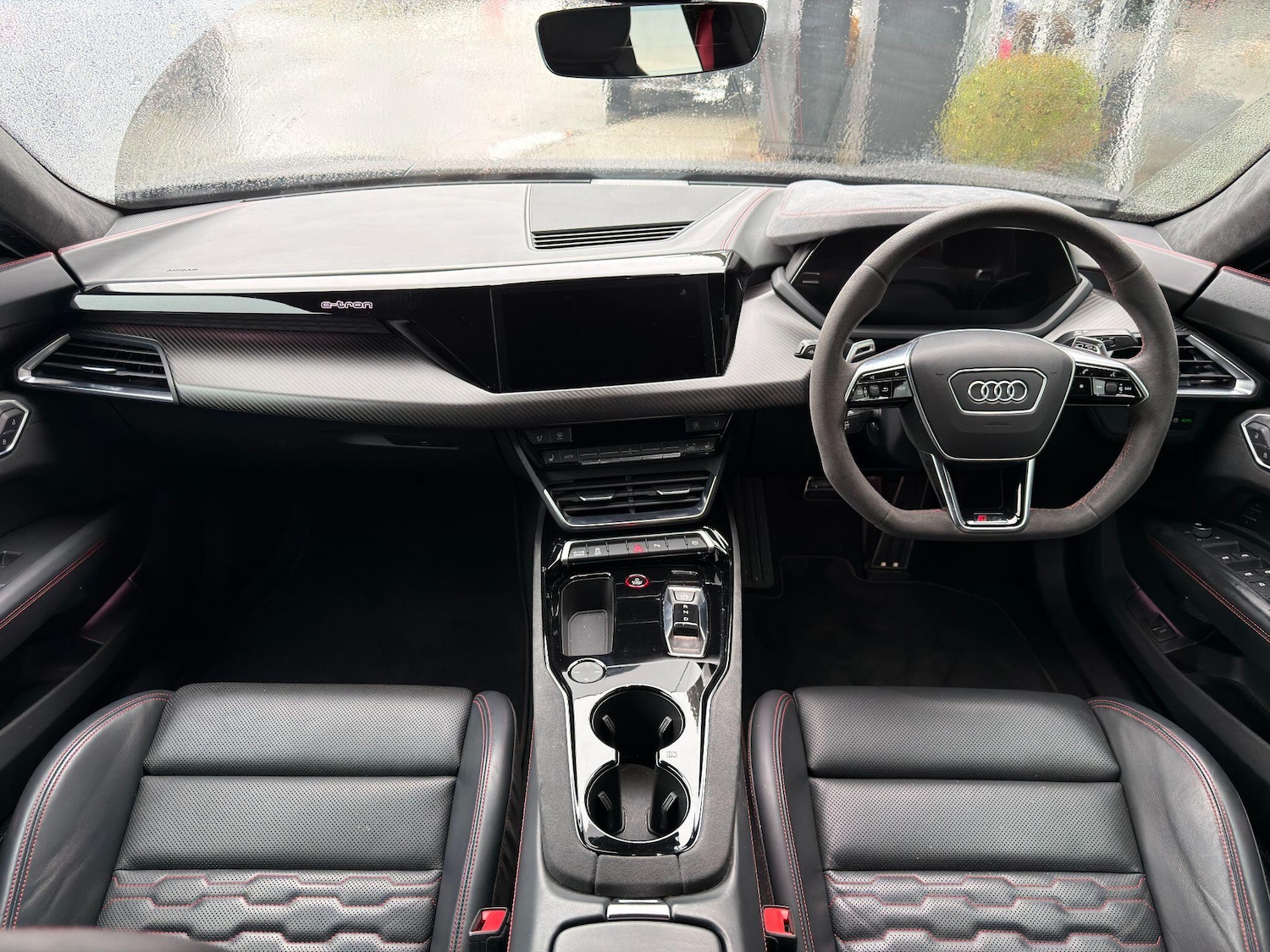 Used Audi RS e-tron GT 2022 for sale - 76584371: Photo 15