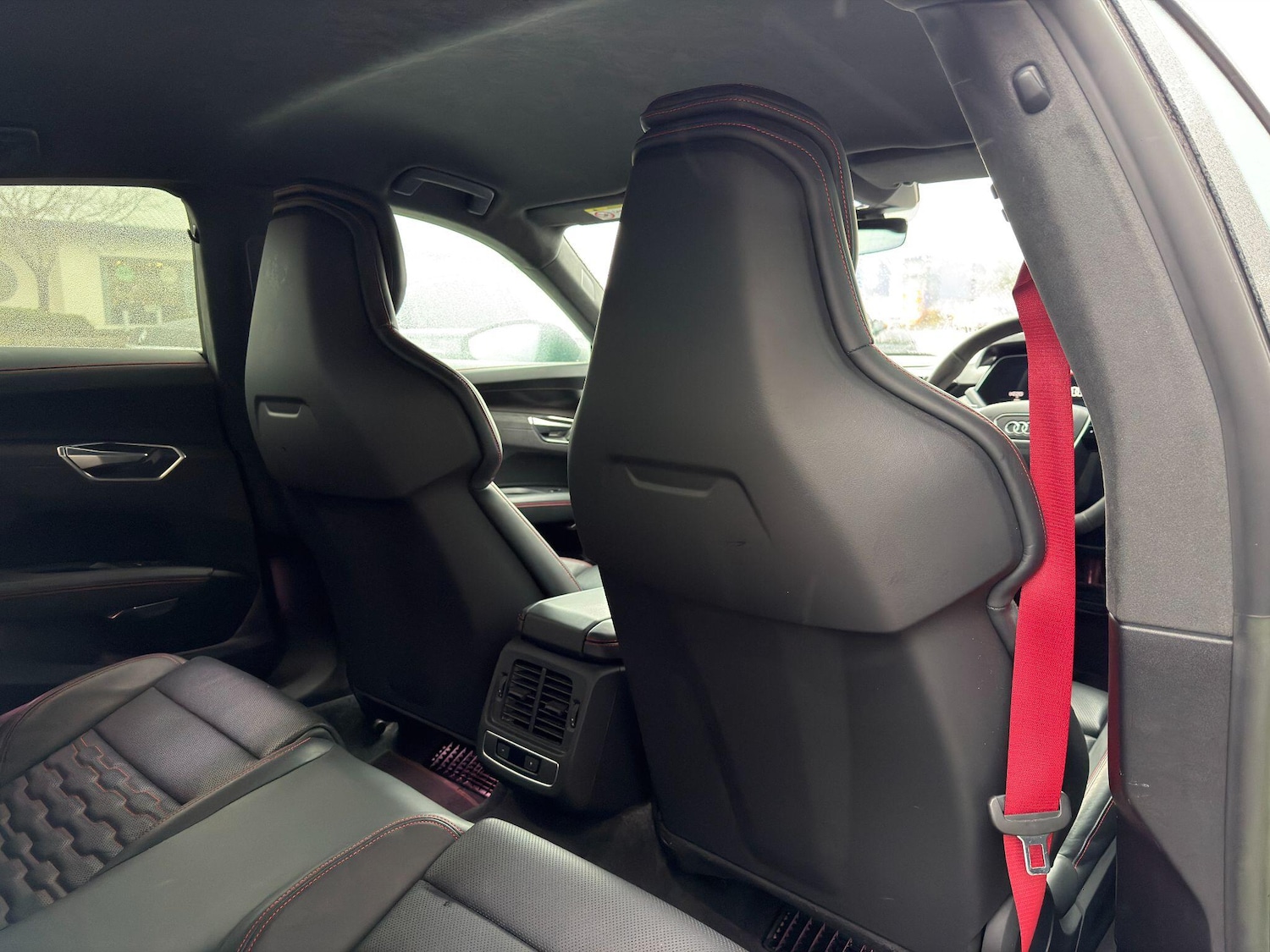 Used Audi RS e-tron GT 2022 for sale - 76584371: Photo 24