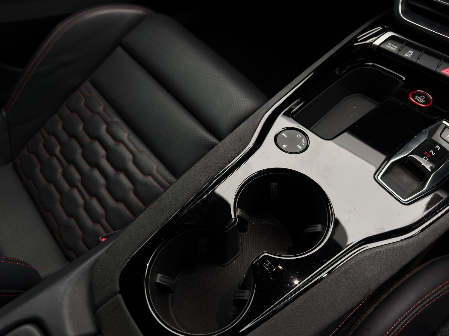 Used Audi RS e-tron GT 2022 for sale - 76584371: Photo 43