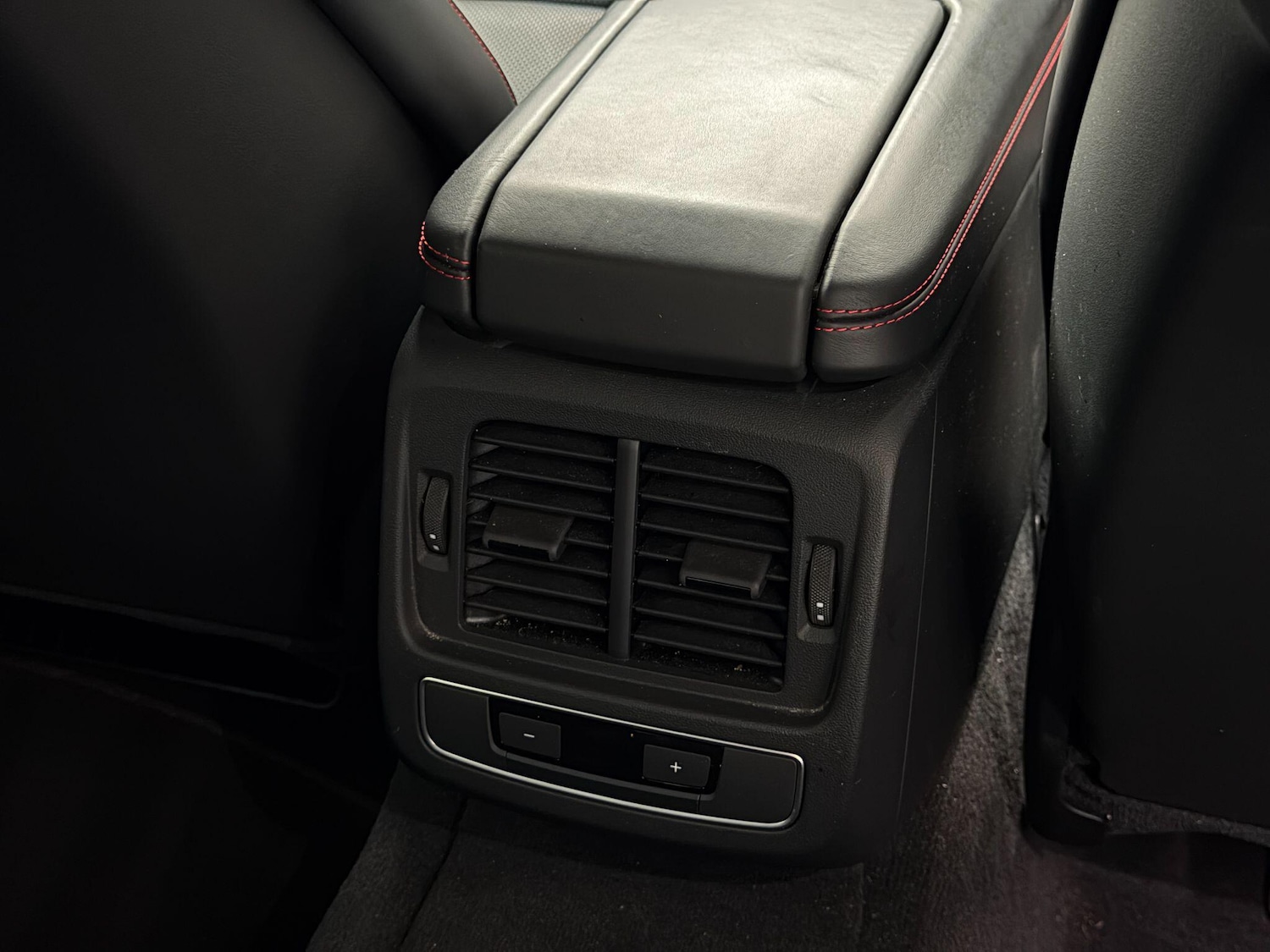 Used Audi RS e-tron GT 2022 for sale - 76584371: Photo 68