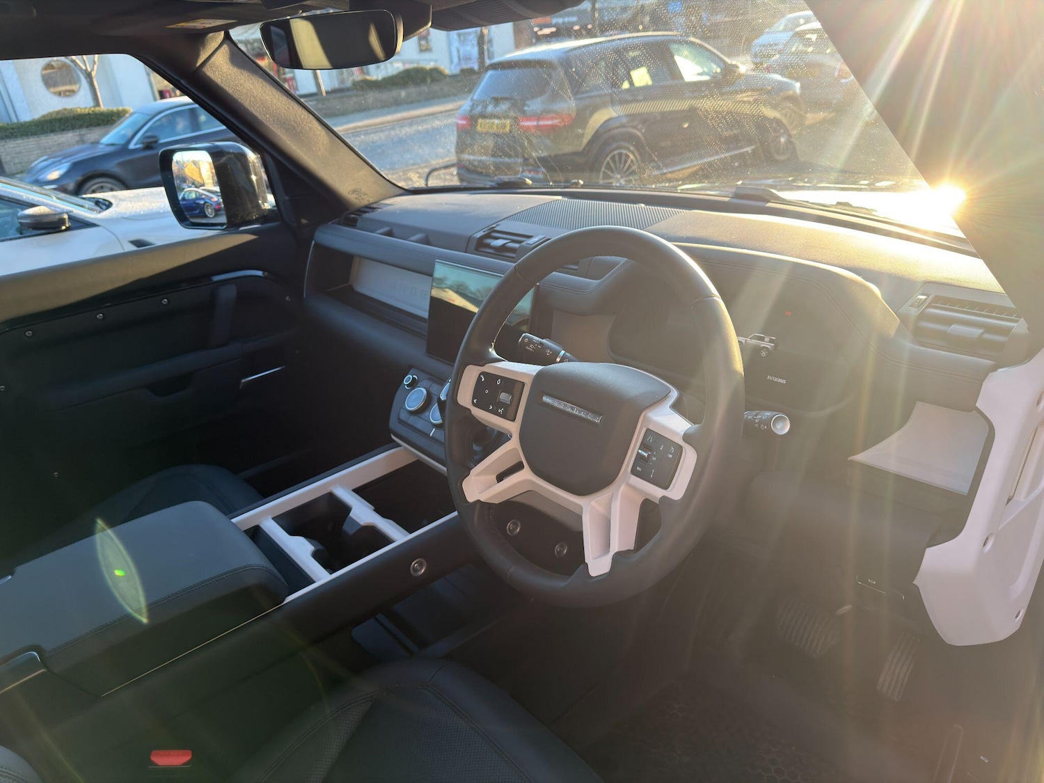 Used Land Rover Defender 90 2024 for sale - 77074041: Photo 14