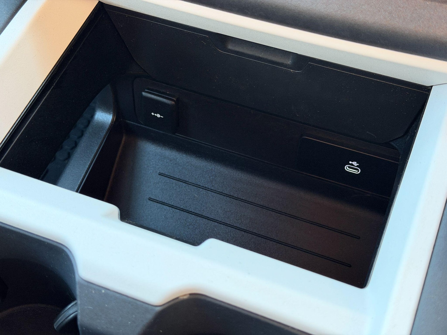 Used Land Rover Defender 90 2024 for sale - 77074041: Photo 37