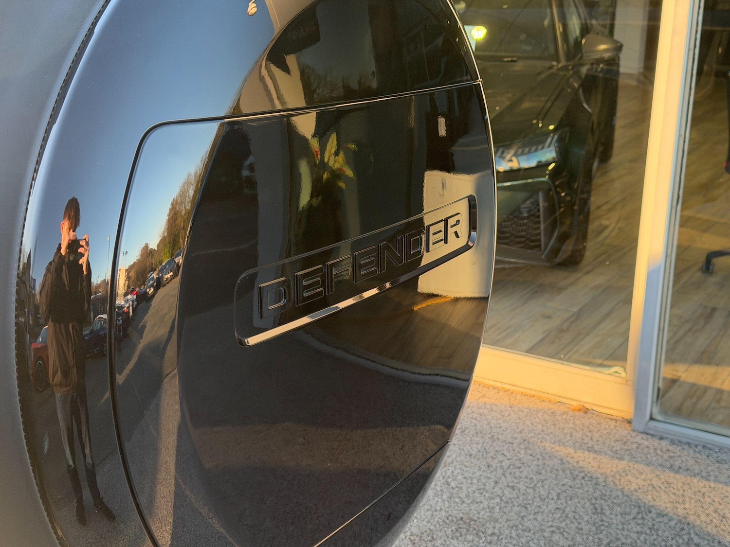 Used Land Rover Defender 90 2024 for sale - 77074041: Photo 44