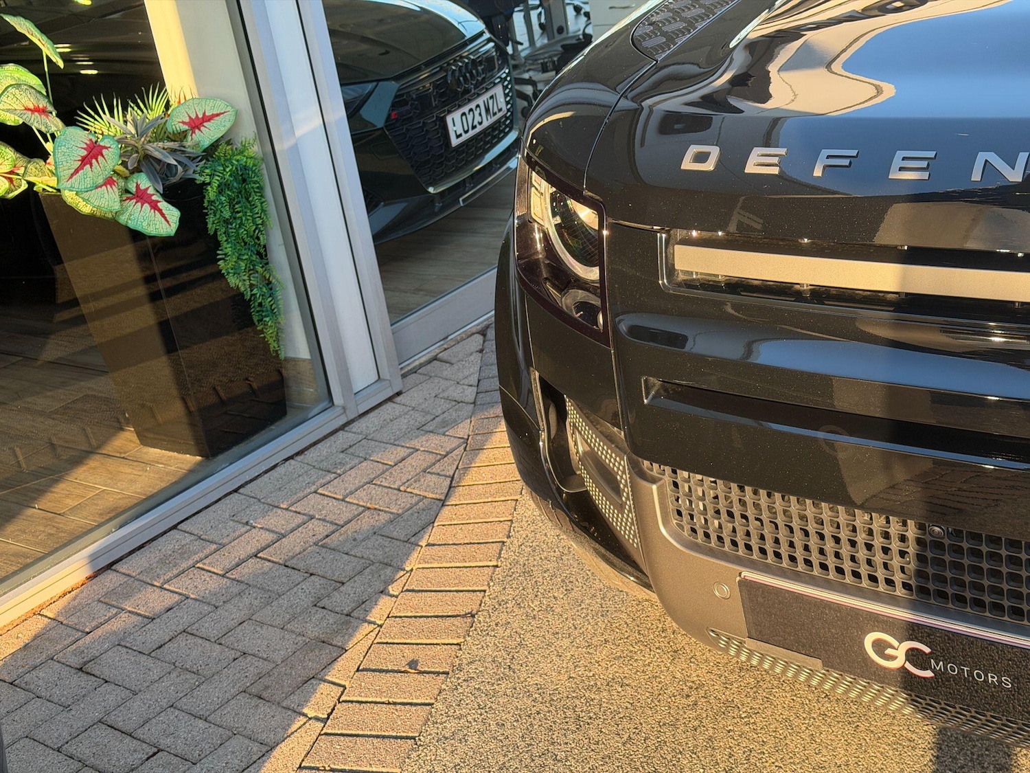 Used Land Rover Defender 90 2024 for sale - 77074041: Photo 50