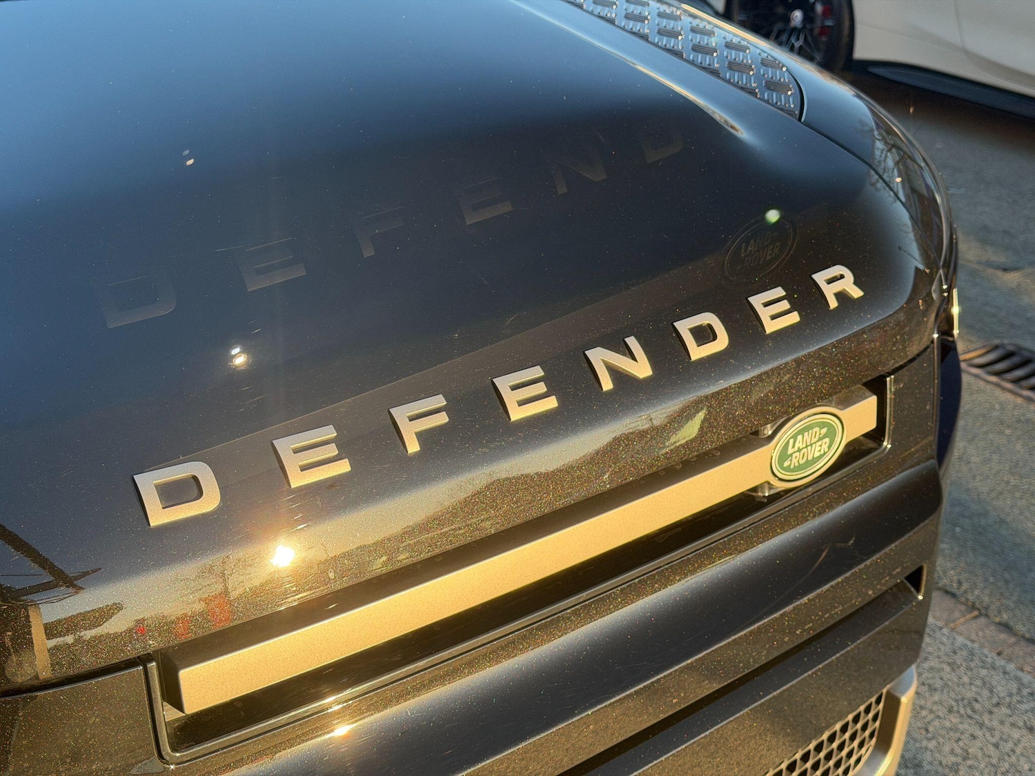 Used Land Rover Defender 90 2024 for sale - 77074041: Photo 51