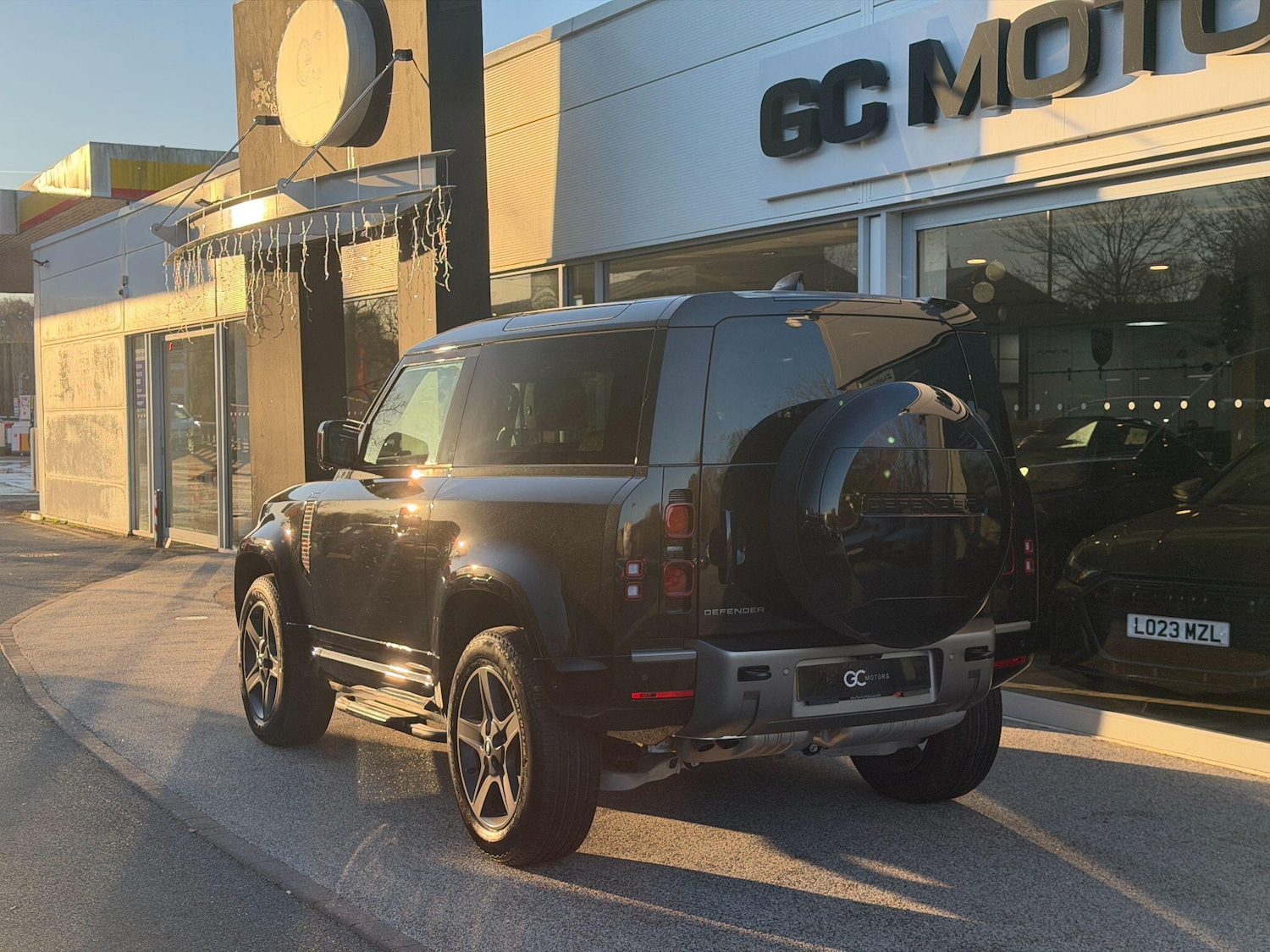 Used Land Rover Defender 90 2024 for sale - 77074041: Photo 7