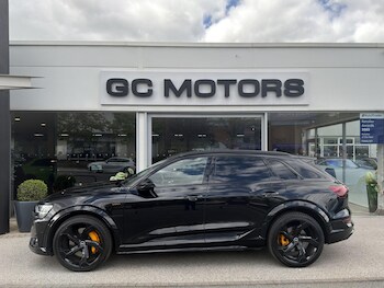 Used Audi e-tron S 2022 for sale - 78601932: Photo