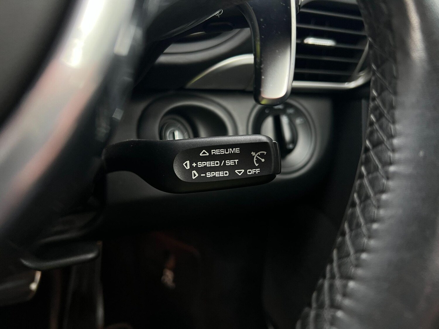 Used Porsche 911 2011 for sale - 76370135: Photo 41