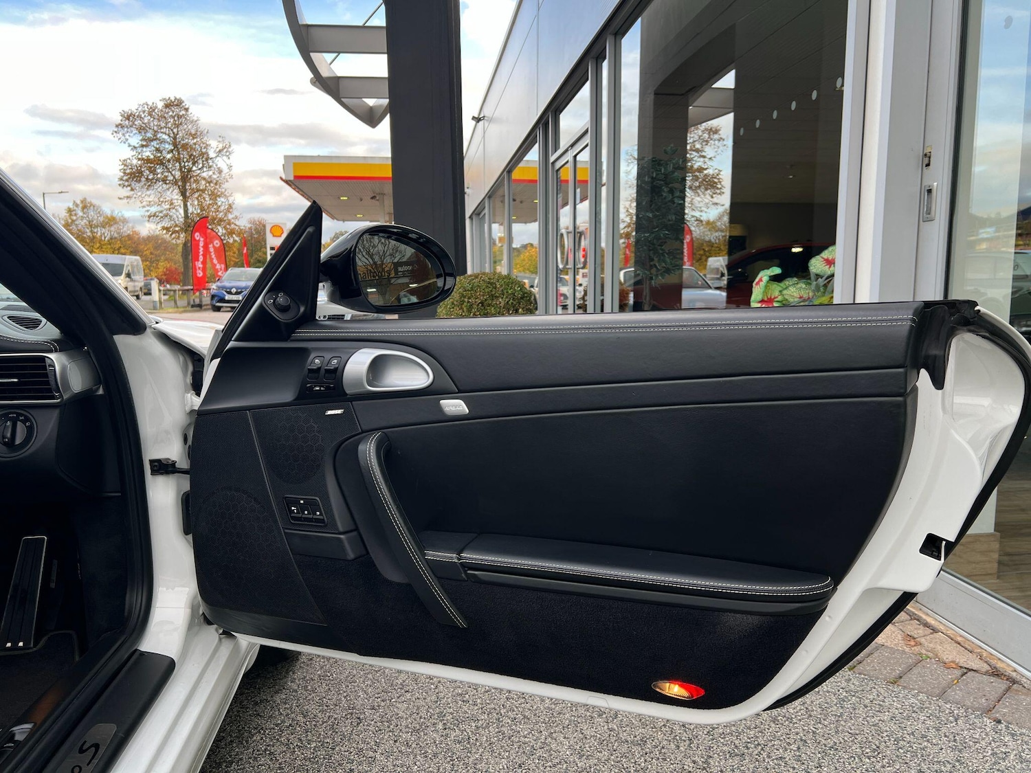 Used Porsche 911 2011 for sale - 76370135: Photo 44