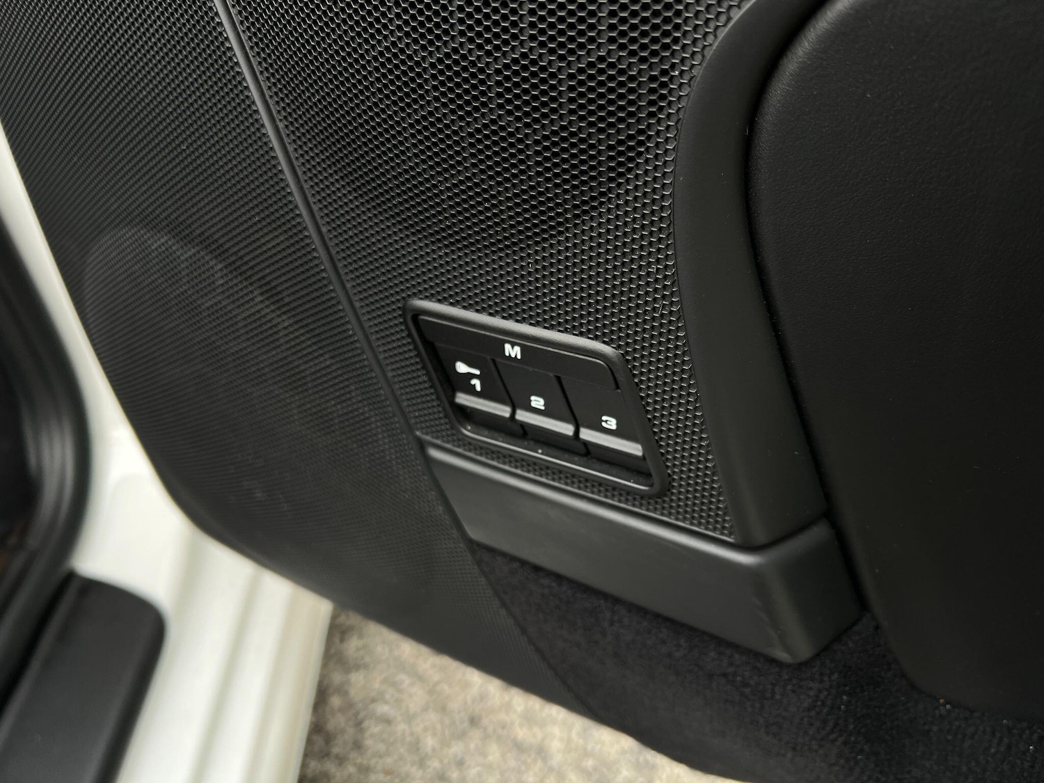 Used Porsche 911 2011 for sale - 76370135: Photo 46