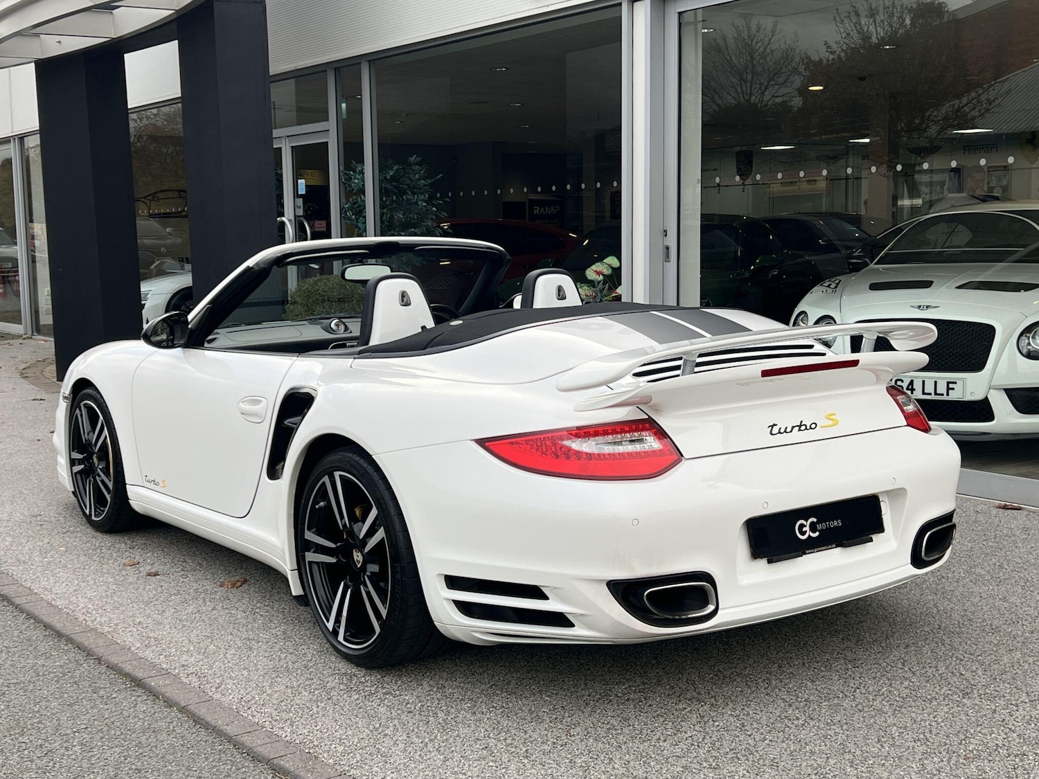 Used Porsche 911 2011 for sale - 76370135: Photo 6