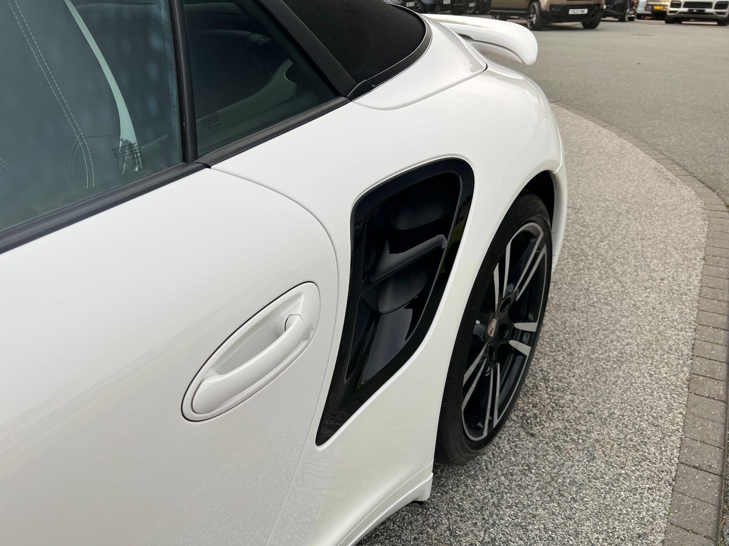 Used Porsche 911 2011 for sale - 76370135: Photo 64